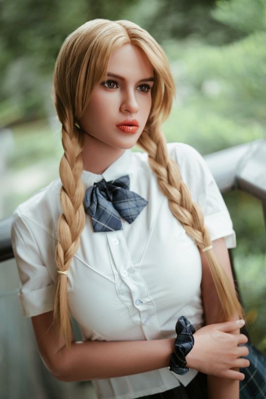Picture of Claire 170cm-2 / E cup / Silicone sex doll