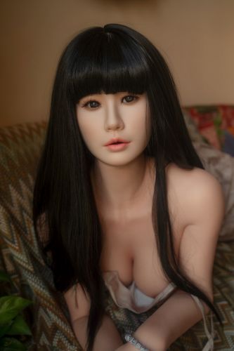 Bild von Kim 158 cm / Körbchengröße D / Silikon Sexpuppe