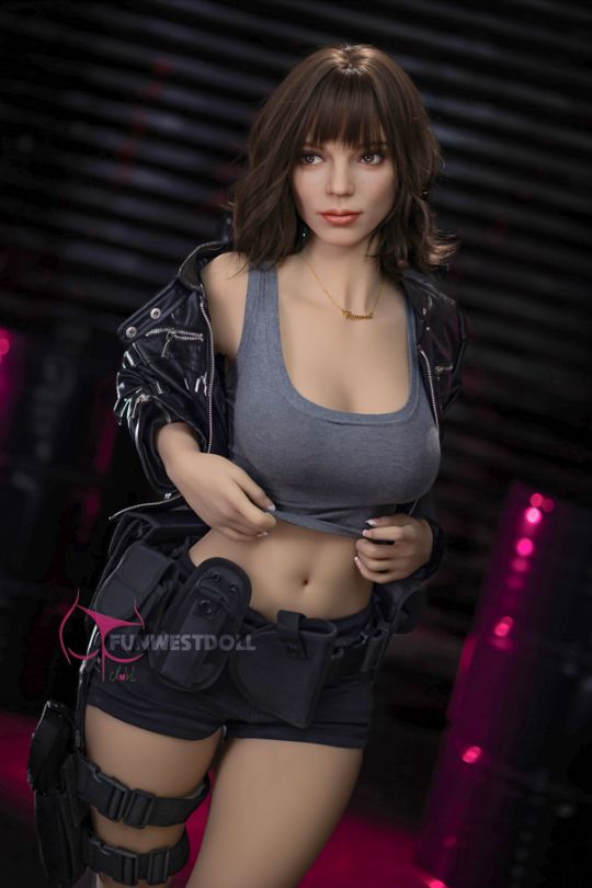 Bild von Daniela / 159 cm / Körbchen F / TPE Sexpuppe