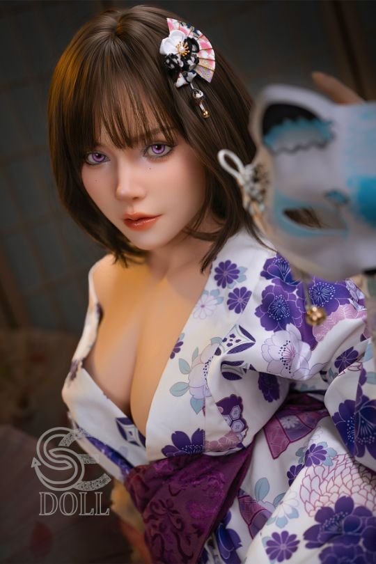 Picture of Kemeny.E / 155 cm / D Cup / Silicone Sexdoll