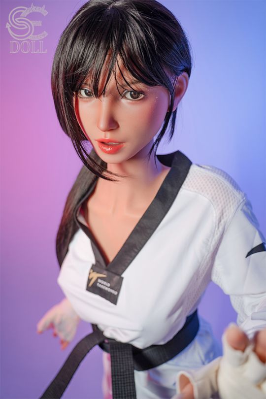 Picture of Winola F.  / 160 cm / C Cup / Silicone Sexdoll